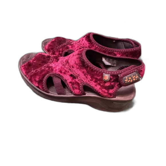 Bzees Drama Washable Velvet Sandals 7.5 - Picture 2 of 3